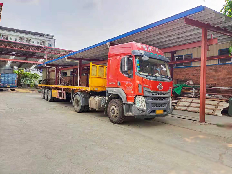 裝車(chē)現(xiàn)場(chǎng)